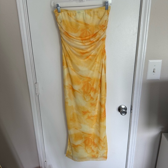 Yellow and Orange Strapless Dress NWOT - Picture 3 of 3